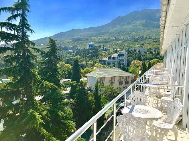 Gurzuf sunrise hotel