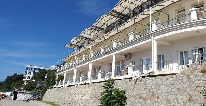 Otel' son u morya