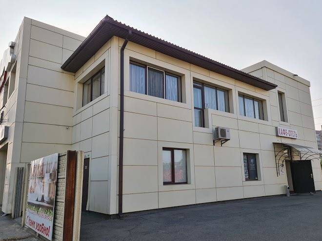 Hotel 8th Mile Image