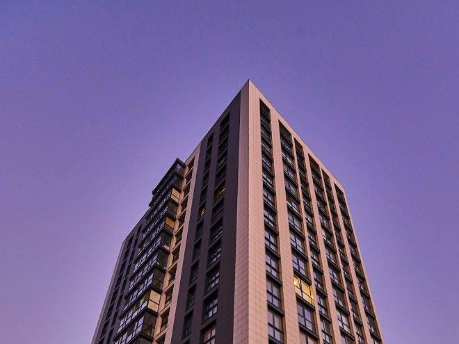 Light hotel