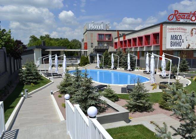 Road star hotel