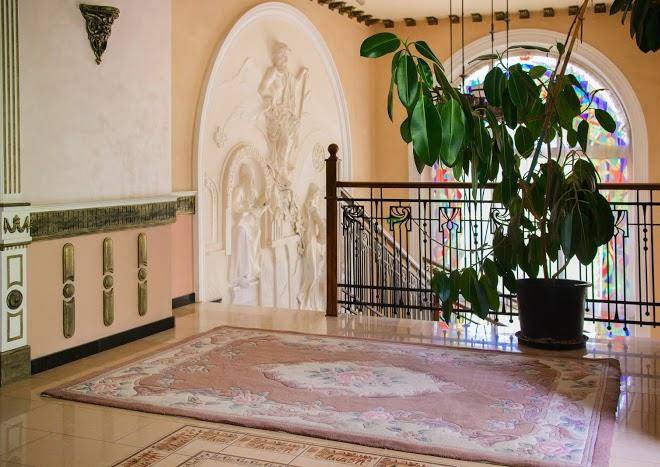 Urartu hotel