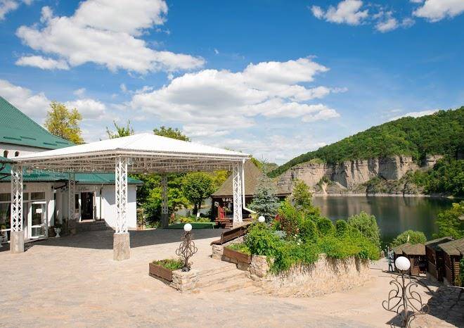 Hotel & Restaurant Kseniya Image