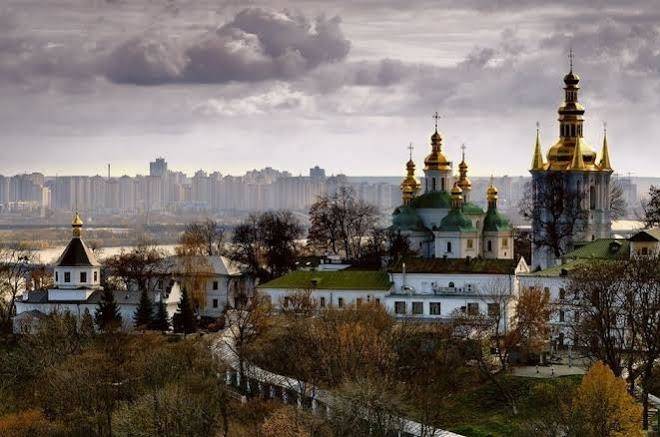 Mini hotel na elektrotekhnichniy 18 kyiv