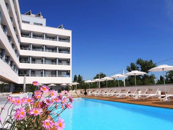 Moncastro Hotel Image