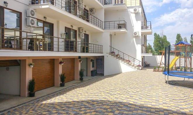 Vylla Dynastyya Image