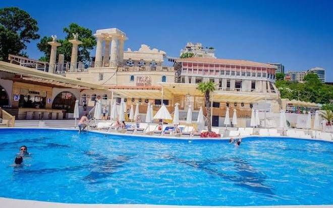 Atlantic Garden Resort Image