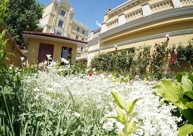 Grand otrada hotel resort & spa