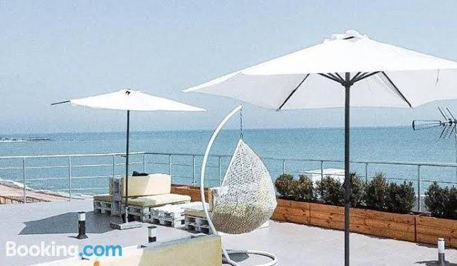 Klaster Seaview Hotel Image