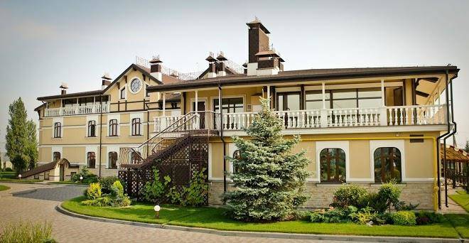 Park hotel warshawskiy