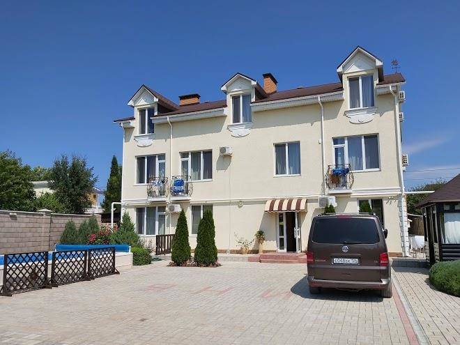 Otel' Gostevoy Dom Yani Image