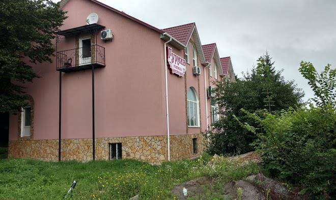 Gotelyno restoranniy kompleks gurman