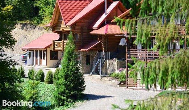 Hotelnyy kompleks ozero vita