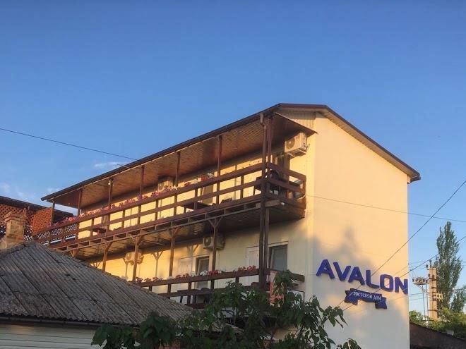 Avalon gostevoy dom