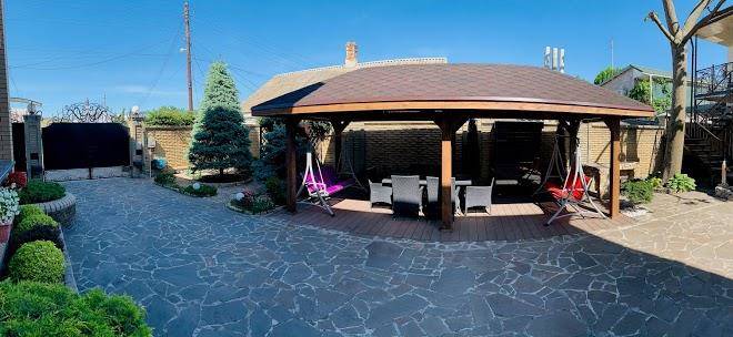 Hostovyy Budynok Na Chkalova 9 Image