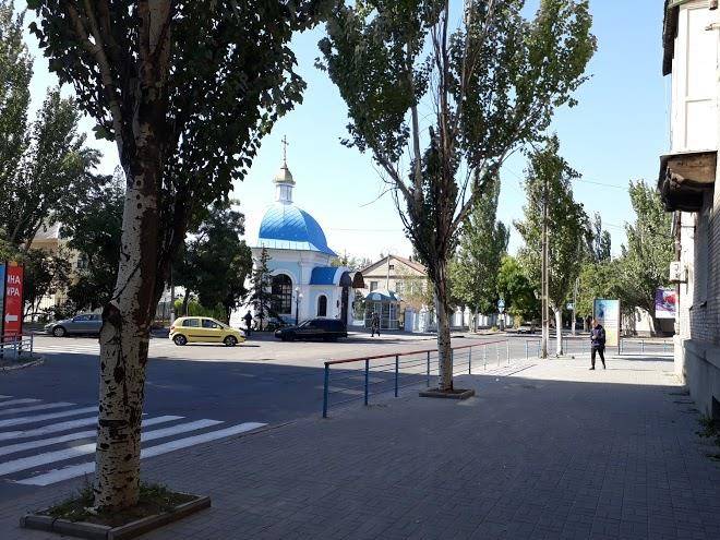 Hotel azov