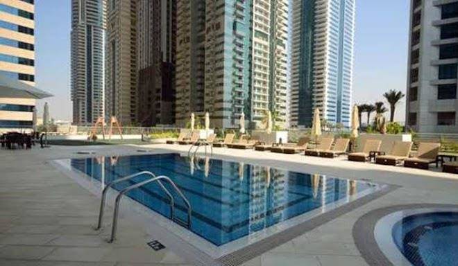 Dubai marina