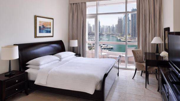 Dubai Marriott Harbour Hotel & Suites Image