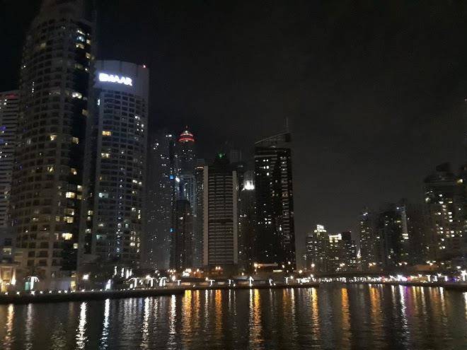 Elan quays suites