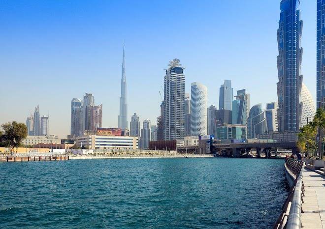 Holiday Inn Express Dubai Safa Park Image