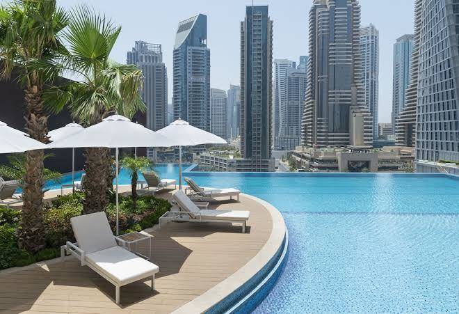 Jumeirah living marina gate