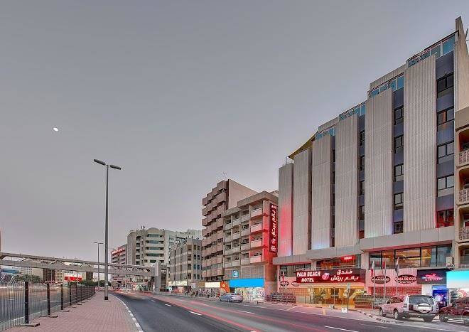 Palm beach hotel bur dubai