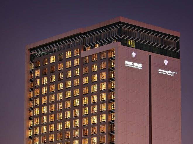 Park regis kris kin hotel