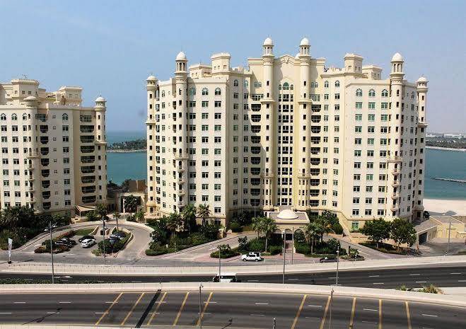 Royal club hotel