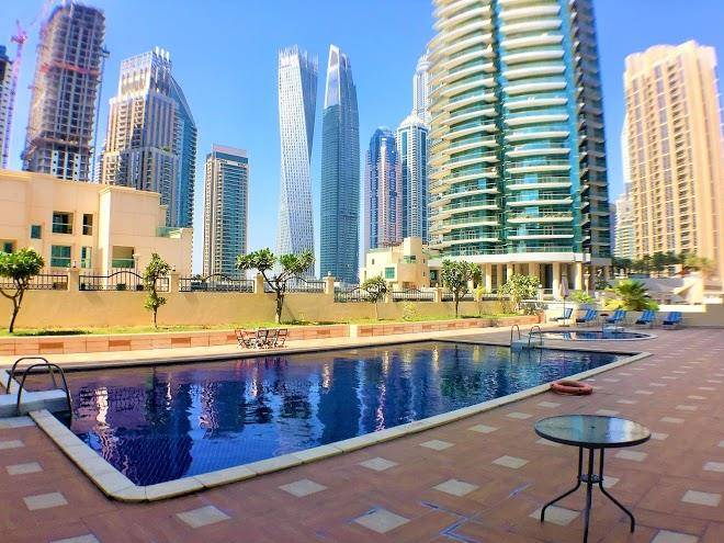 Short Booking Marina Diamond 5 302 Image