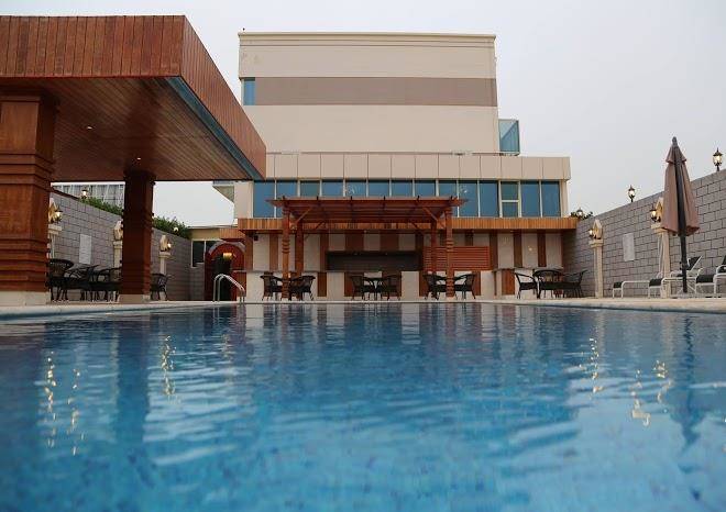 Yas express hotel