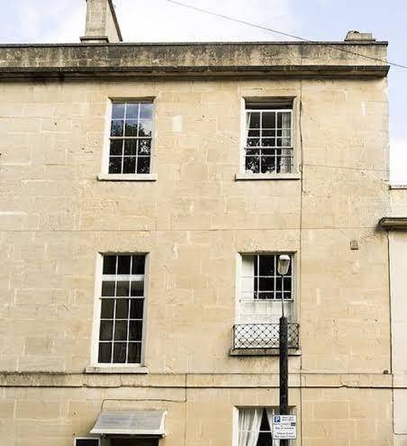 Ainslie's belvedere