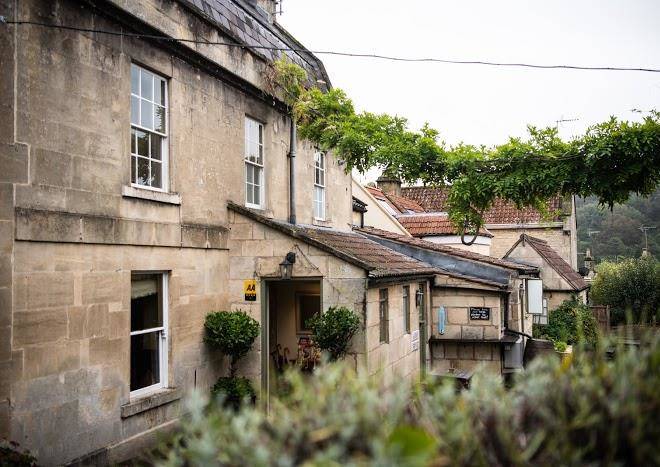 The wheelwrights arms