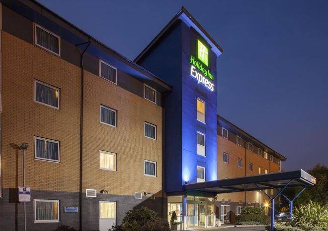 Holiday inn express birmingham star city