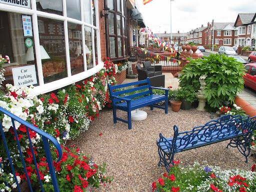 Kings court hotel