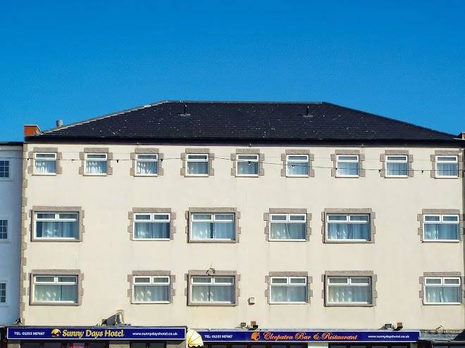 Sunny Days Hotel Image
