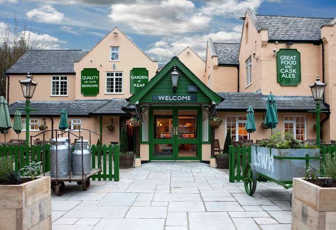 Avon causeway hotel