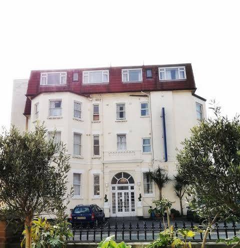 Bourne hall hotel