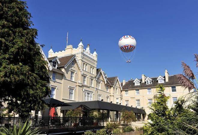 Royal exeter hotel