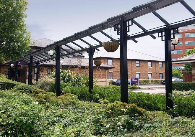 Premier inn bracknell central hotel