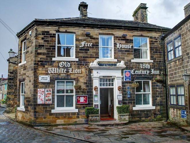 The old white lion hotel & restaurant