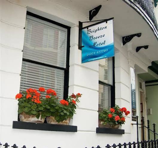 Brighton breeze hotel