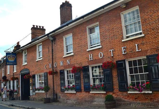 The crown hotel