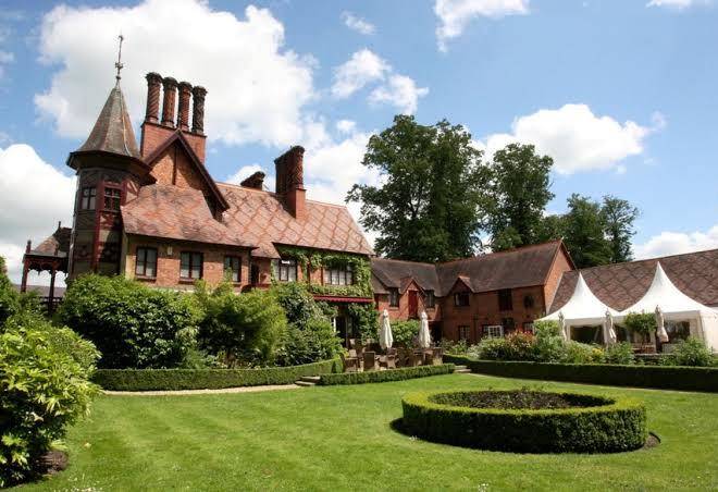 The five arrows hotel