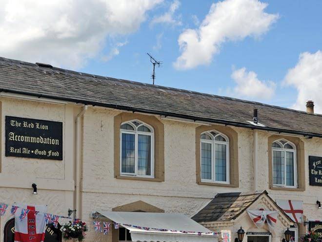 The red lion at longwick