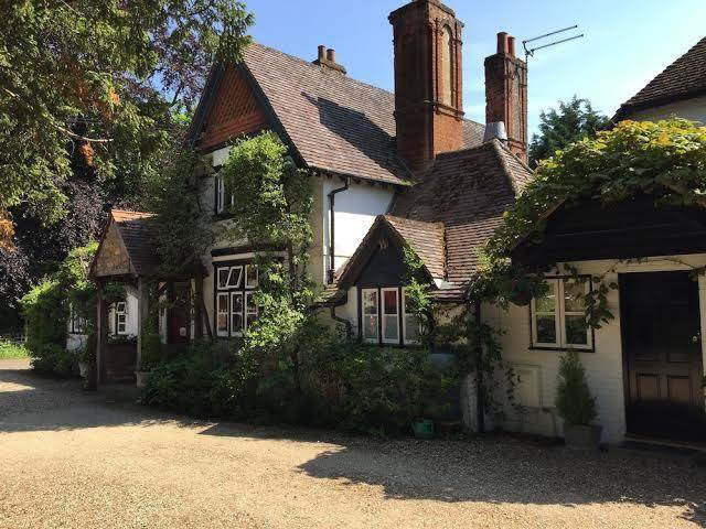 West lodge hotel