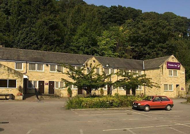 Premier Inn Halifax South Hotel Image