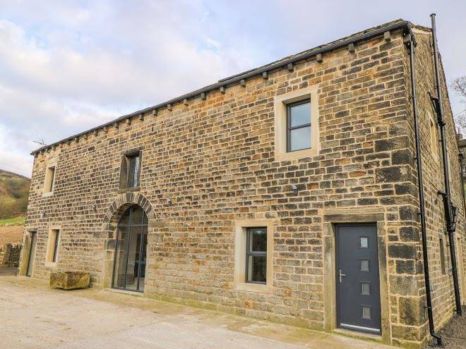 Top barn rishworth