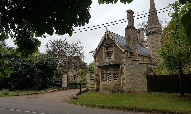 Cross keys