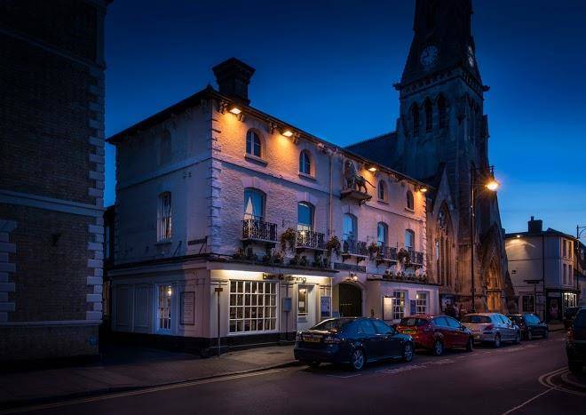 The golden lion hotel