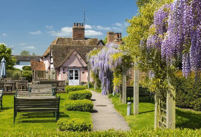 The red lion inn